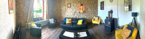 L'ancienne école d'Erpigny House in Wallonia, Belgium