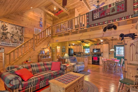 Cozy Log Cabin Retreat Steps to Lake Lure and Beach House in Lake Lure