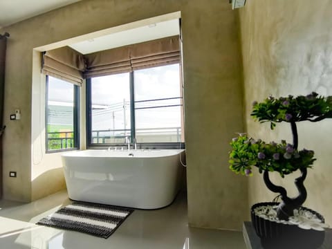 Lounge in Loft HuaHin Pool Villa บ้านพักในหัวหิน Chalet in Hua Hin District