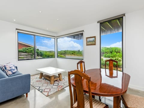 Stone and Sea House in Port Fairy