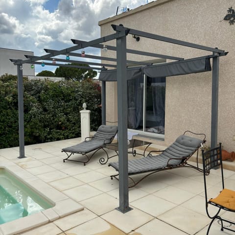 Studio indépendant au pied des dentelles de Montmirail House in Provence-Alpes-Côte d'Azur