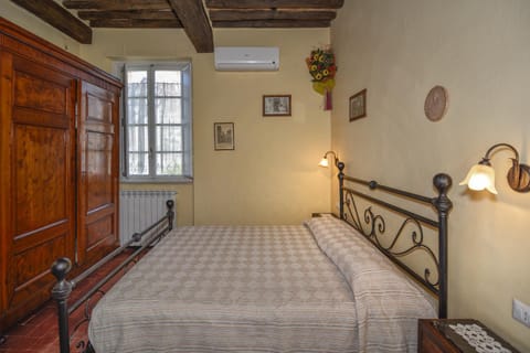 Bed & Breakfast Lucca Fora Bed and Breakfast in Capannori