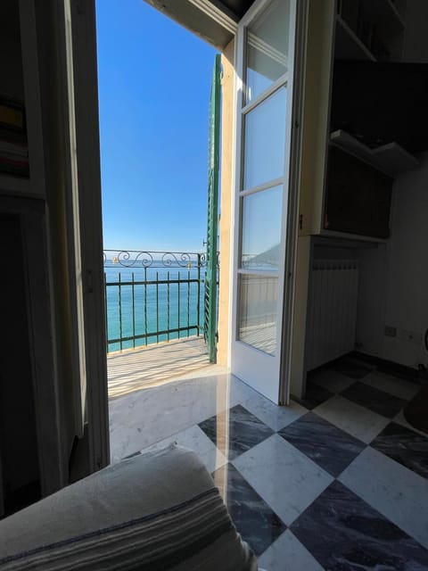 La Priaguea - House Beach Apartment in Camogli