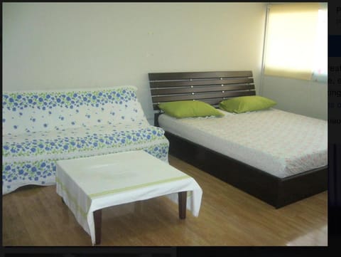 Room in BB - Dmk Don Mueang Airport Guest House Bed and breakfast in Bangkok