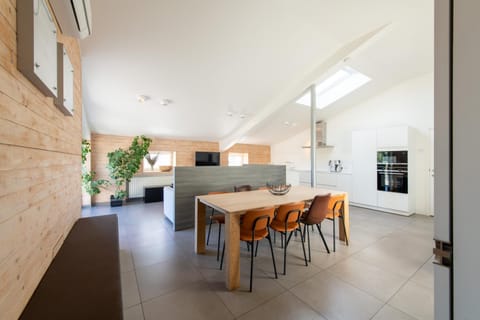 Landelijk vakantiehuis in Diksmuide met een tuin en vijver House in Flanders