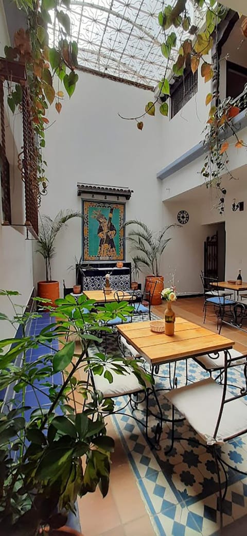 Patio, Dining area, Inner courtyard view