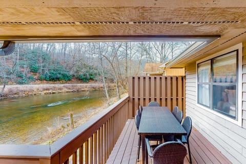 North River Views House in Swain County