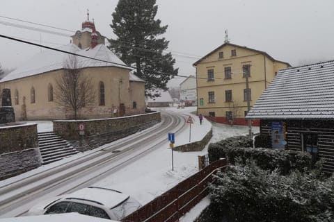 Neighbourhood, Winter, Street view