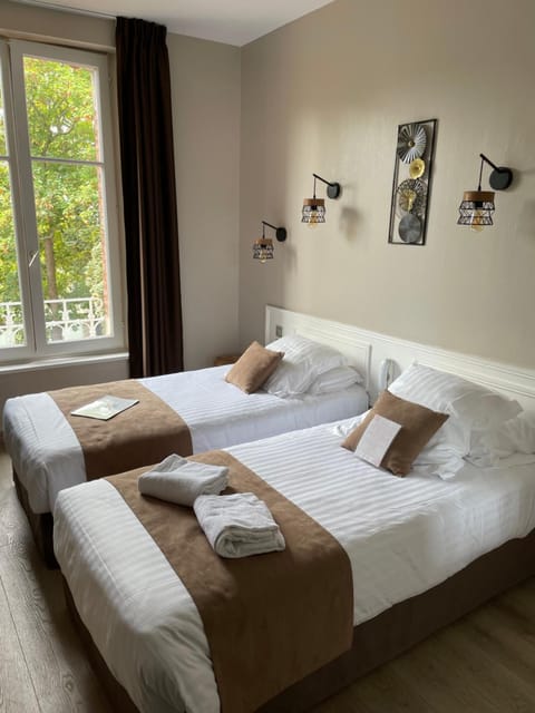 Logis Hôtel- Restaurant Le Relais Guillaume de Normandy Hotel in Hauts-de-France