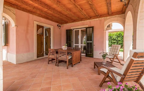 3 Bedroom Lovely Home In Marina Di Modica House in Marina di Modica