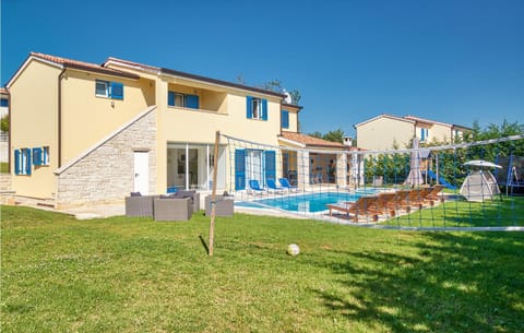 Amazing Home In Naselje Muzini With Wifi House in Istria County