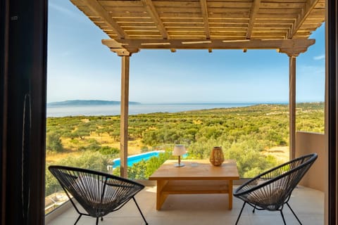 Day, Natural landscape, View (from property/room), Balcony/Terrace, Sea view