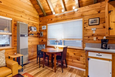 Bristlecone Cottage Maison in Big Bear