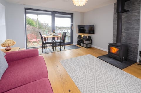 Living room, Seating area, flat iron