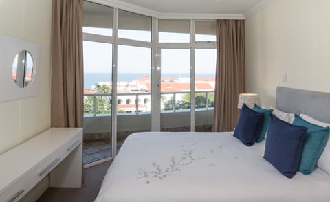 102 Oyster Rock - by Stay in Umhlanga Condo in Umhlanga