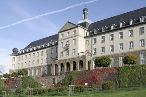 Kardinal Schulte Haus Hotel in Bergisch Gladbach