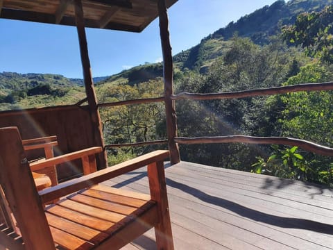 Balcony/Terrace, Mountain view