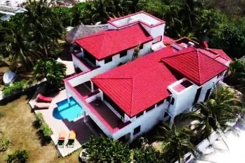 Property building, Bird's eye view