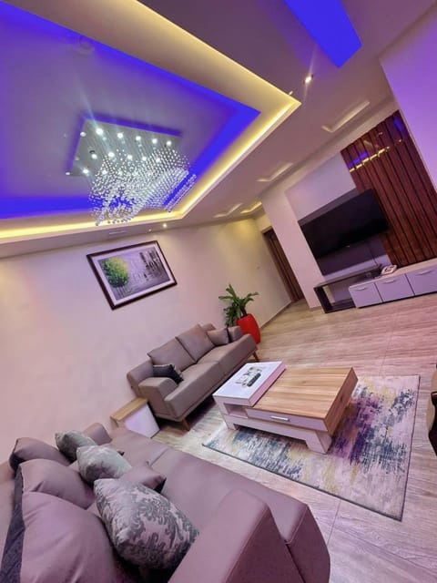 God's Touch Apartments Signature Hôtel in Lagos