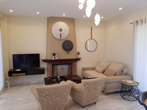 Living room, Seating area