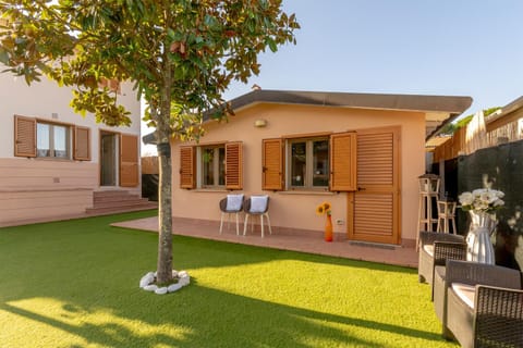 Property building, Garden