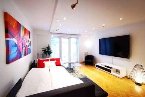 TV and multimedia, Living room