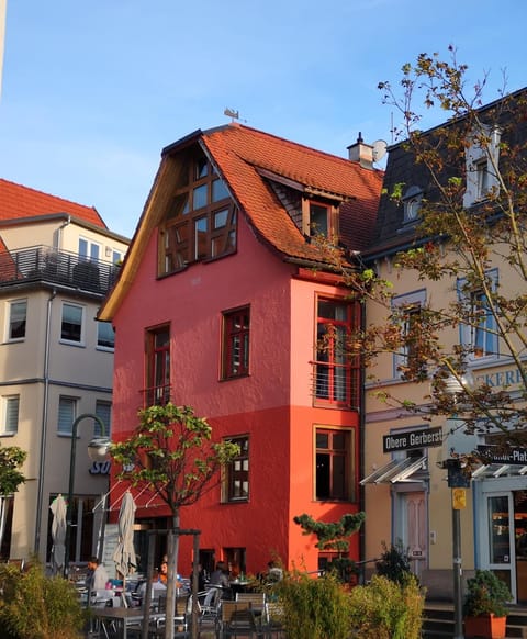 charmante Pension zentral Alojamiento y desayuno in Reutlingen