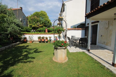 Patio, Garden, Garden