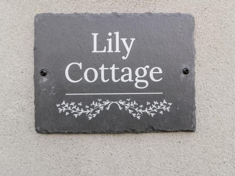 Lily Cottage House in England