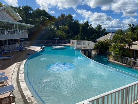 Le Paradis de la Baie 4 couchages à 2 Minutes des plages de TARTANE tout équipé Apartamento in La Trinité