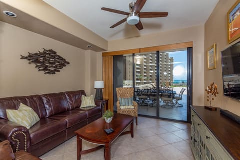 Las Palomas 2BR GROUND FLOOR Huge Patio/Closest to Lazy River/Steps to Beach Condo in Rocky Point