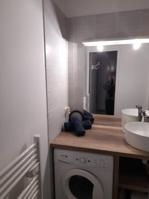 Studio greoux les bains Apartment in Gréoux-les-Bains