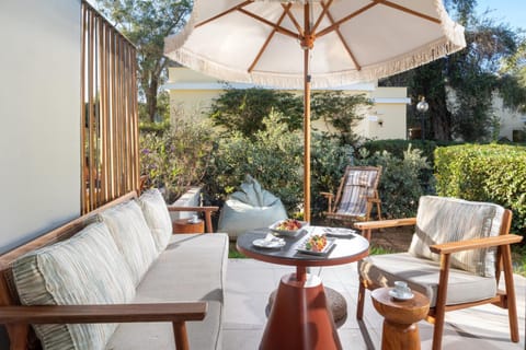 Balcony/Terrace, Seating area, Garden view