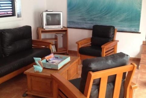 KAKTUS BEACH House Hostel in Corralejo