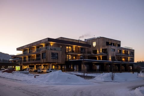 Property building, Winter