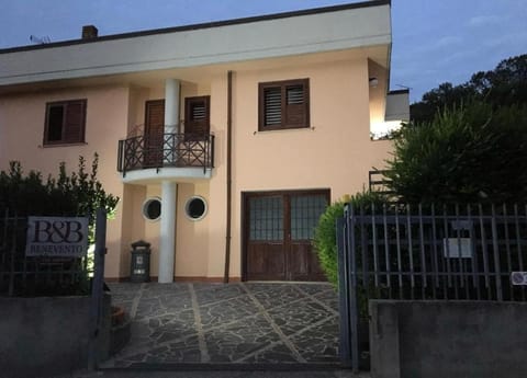 B&B Benevento | Benevento | VacationRenter