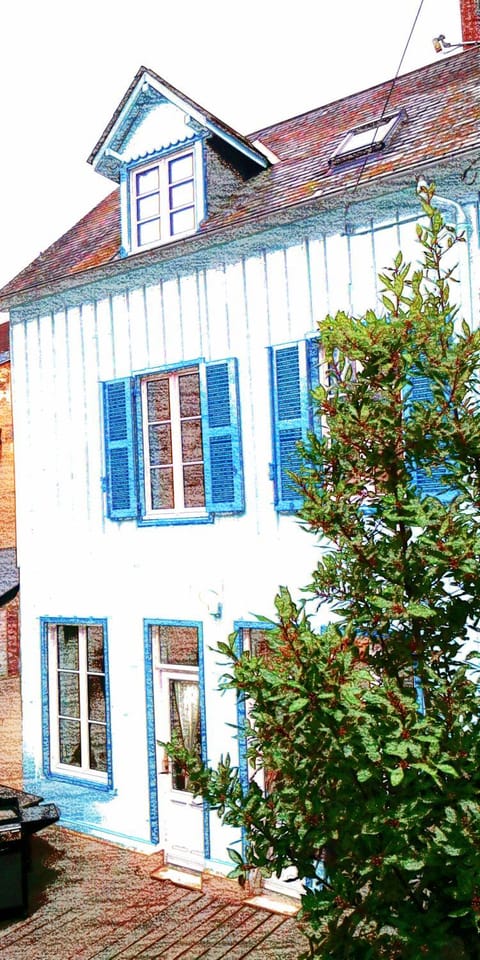 La maison bleue House in Cabourg