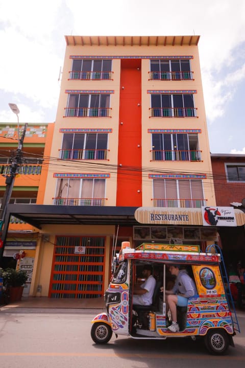 Property building, Facade/entrance