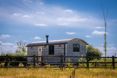 Property building, Day, Natural landscape