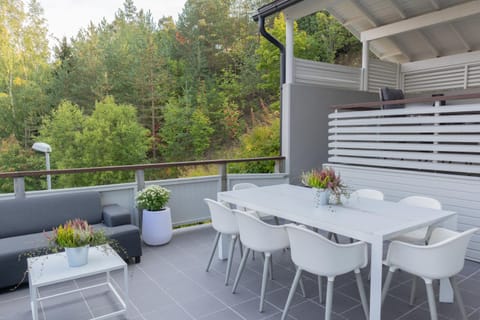 Patio, View (from property/room)