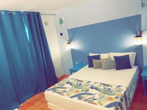 Résidence de la baie 2 - BLEU SOLEIL TARTANE Apartment hotel in La Trinité