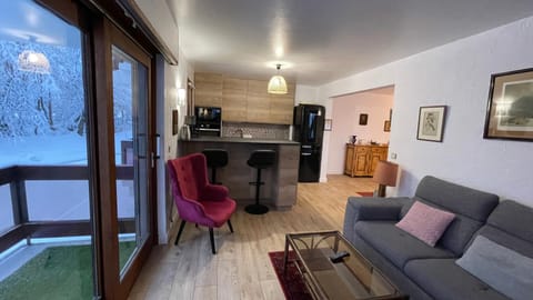 Les Comtes de Savoie - Appartement rénové proche du centre de Megève avec vue sur le Mont d'Arbois House in Combloux