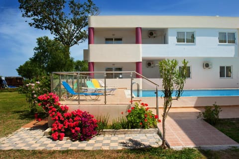 Thodorou Village Apartment hotel in Agia Marina