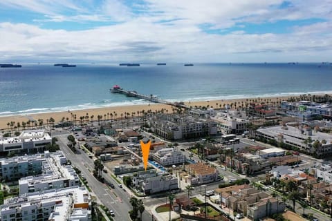 Steps To The Beach, Main Street and Pacific City - OCEAN VIEWS Condo in Huntington Beach