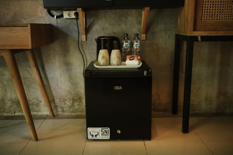 Coffee/tea facilities, minibar