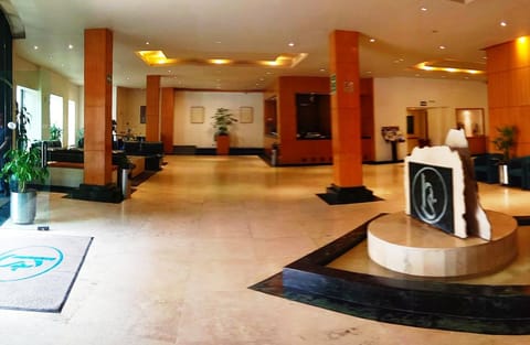 Lobby or reception, Other