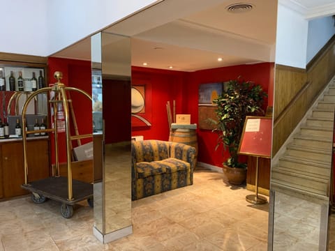 Property building, Lobby or reception