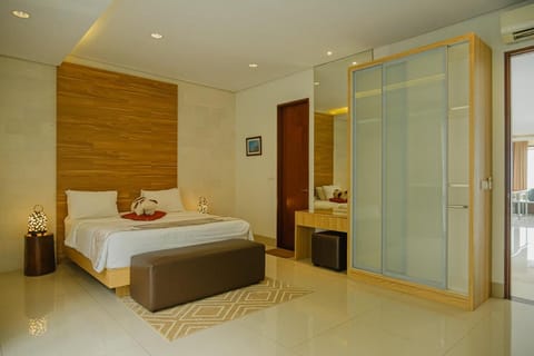 Permai 7A Villa 4 bedroom with a private pool Villa in Bandung