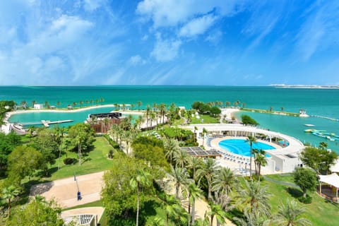 Sheraton Grand Doha Resort & Convention Hotel Resort in United Arab Emirates