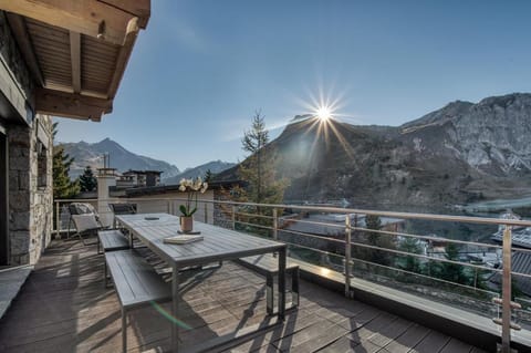 Patio, View (from property/room), Mountain view